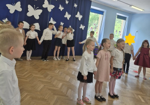 występy dzieci z okazji pożegnania przedszkola