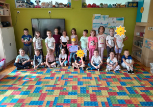 Zdjęcie grupowe z okazji urodzin
