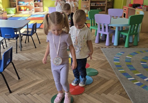 zabawy z kropką