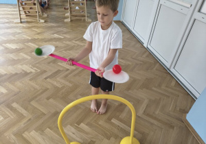 ćwiczenia z piłeczkami